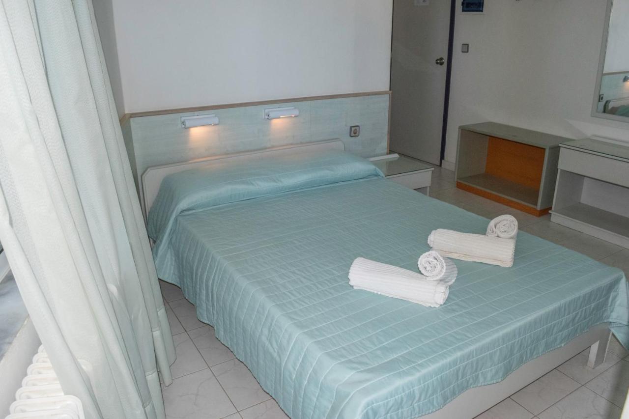 Stefanie Studios Agia Marina Exterior foto